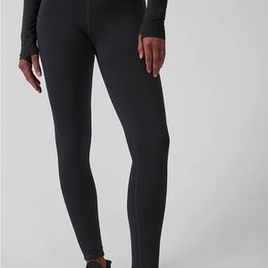 Athleta fleece lined Altitude Tight size S